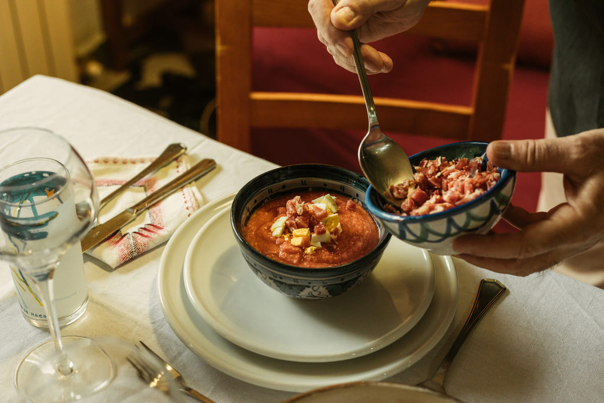 What to eat in Andalusia: fresh salmorejo