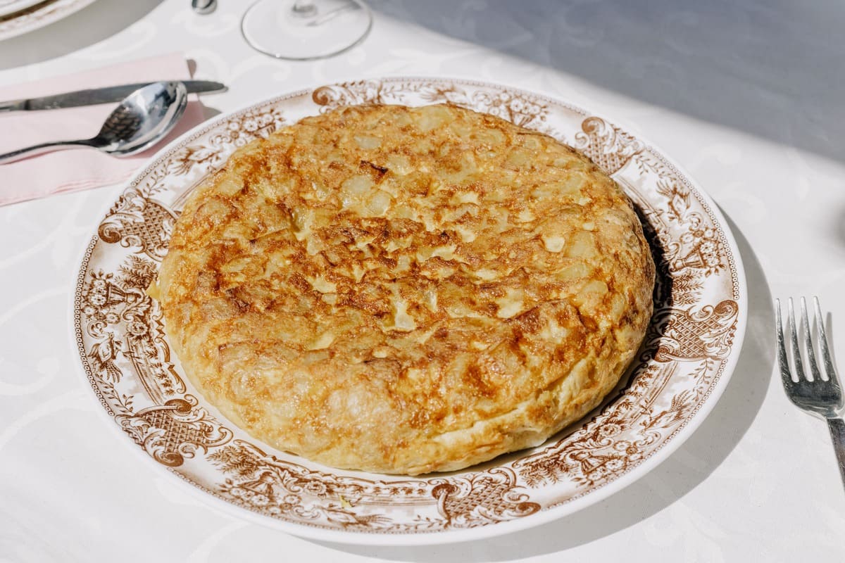 One of the most typical Spanish disehes: tortilla de patatas