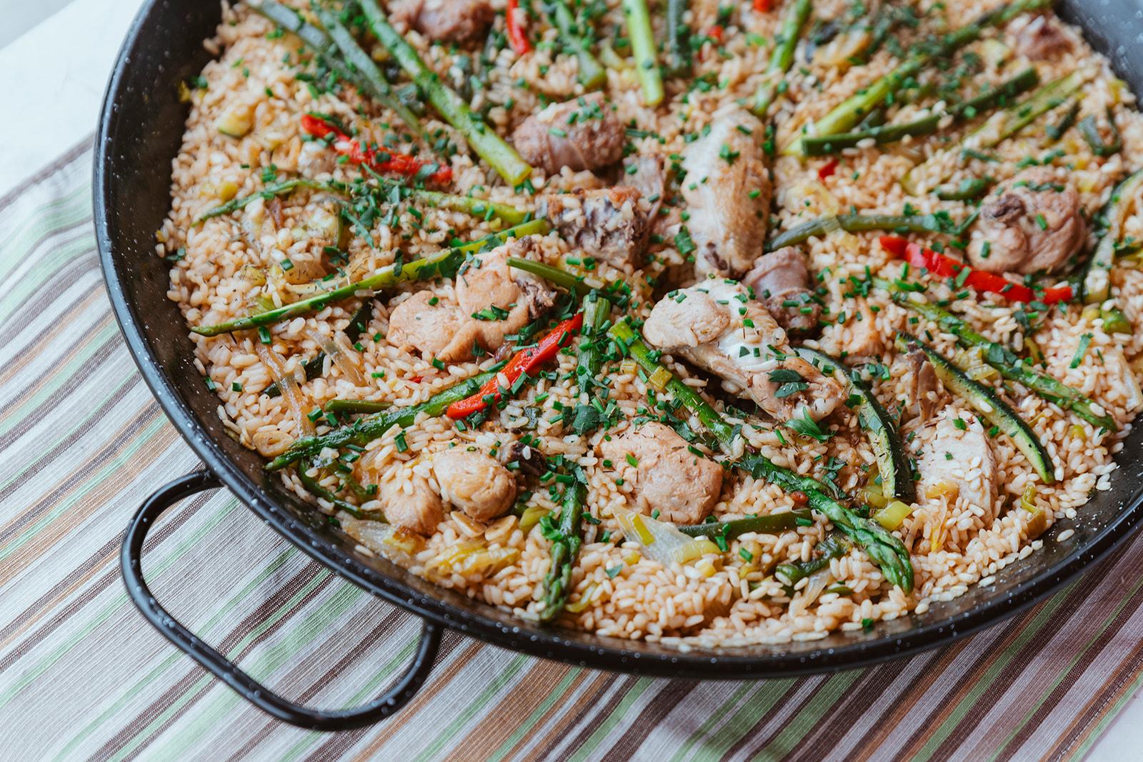 Traditional family paella recipe in Sierra de las Nieves near Málaga: a culinary andalusian experience